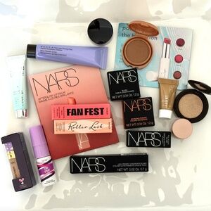 New 17 pc Deluxe Designer Make Up Beauty Box Nars Tarte Becca  Benefit Cosmetics